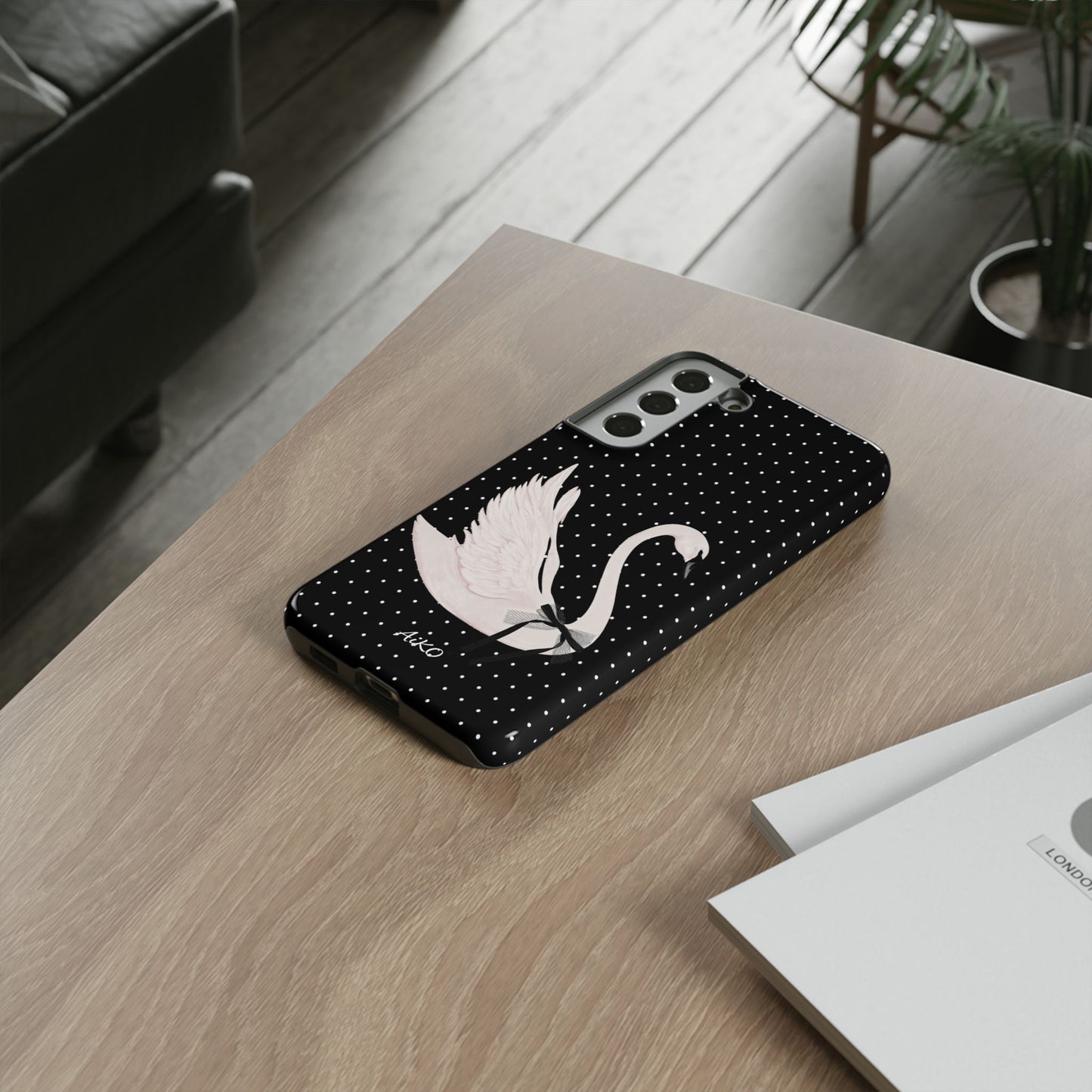 Swan Case (Black)