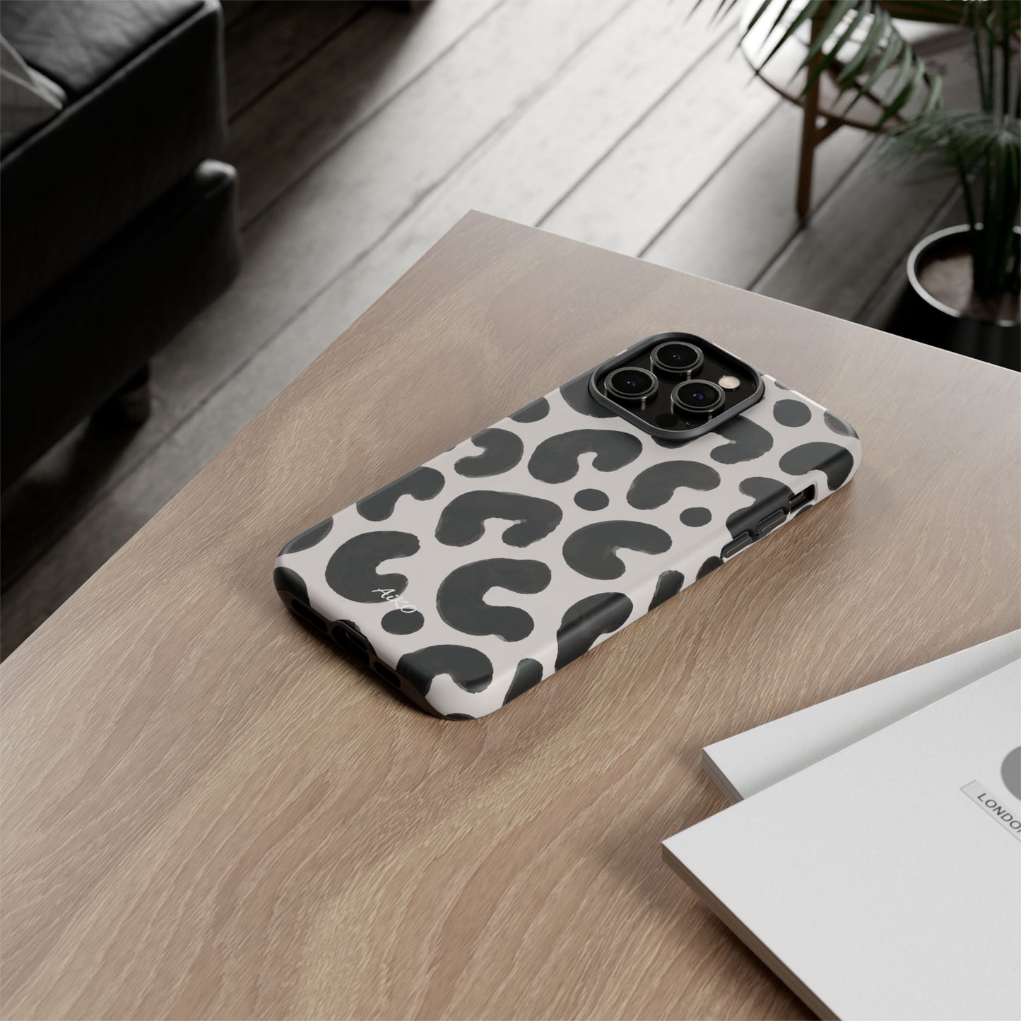 Leopard Noir