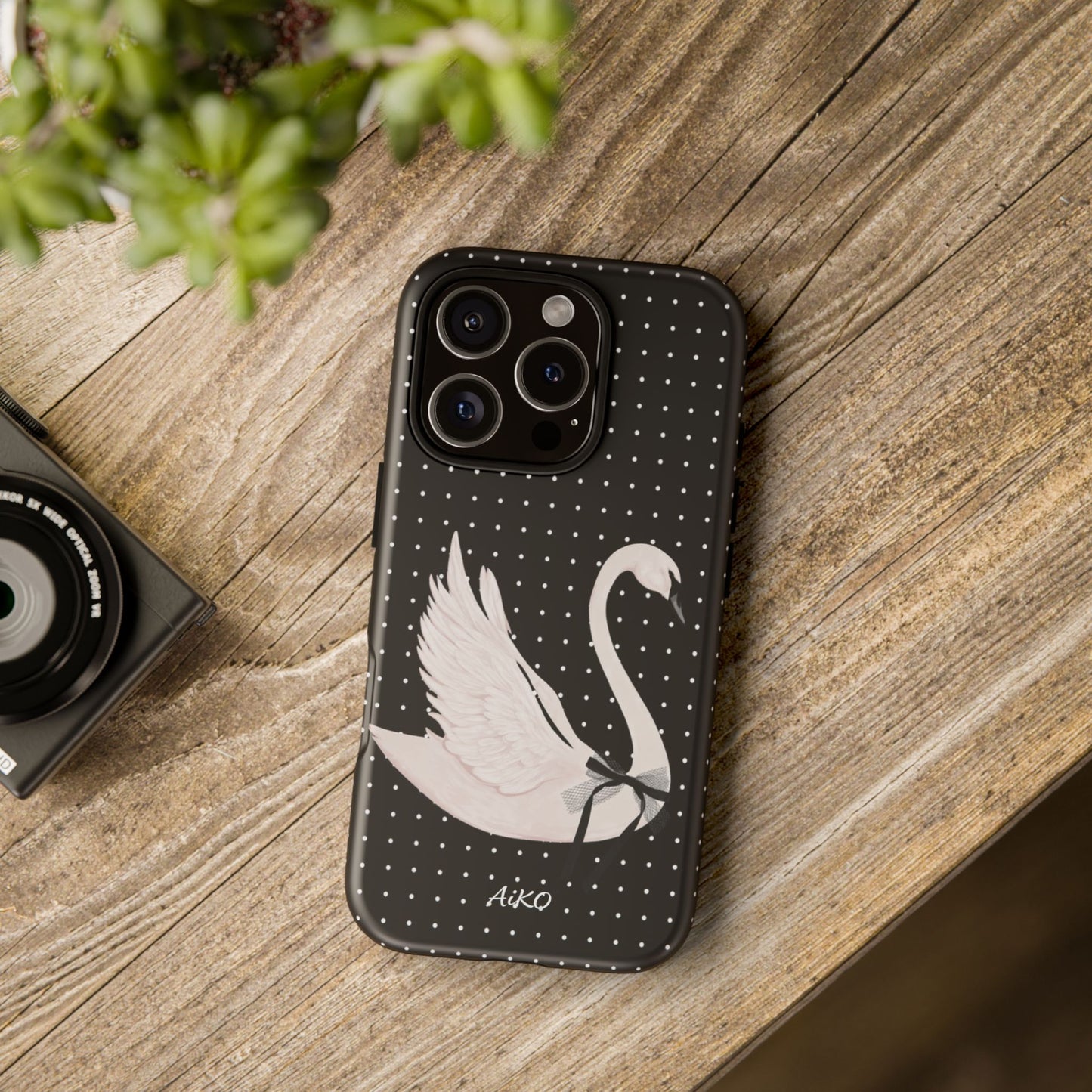 Swan Case (Black)