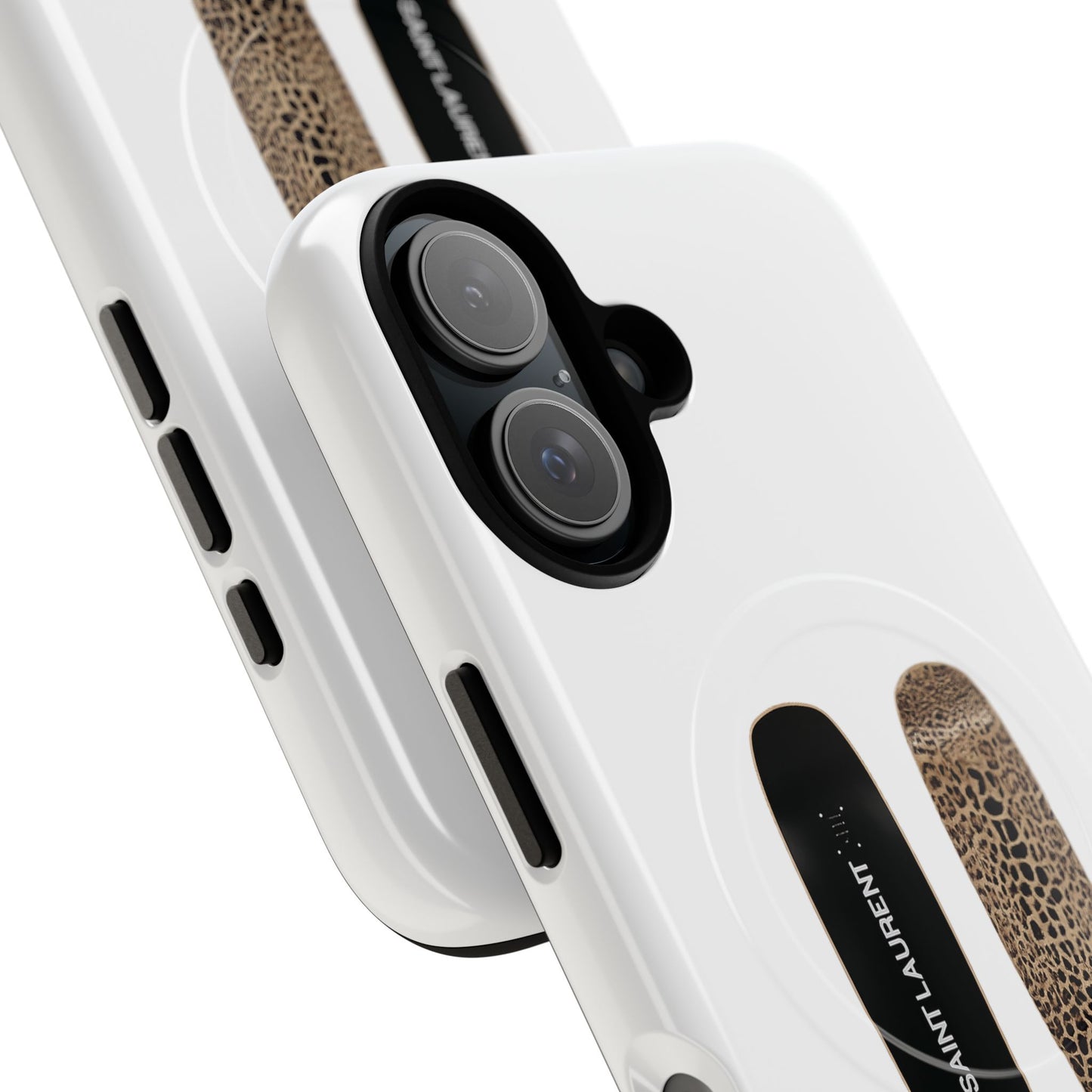 Aiko Skateboards (White) (Magsafe)