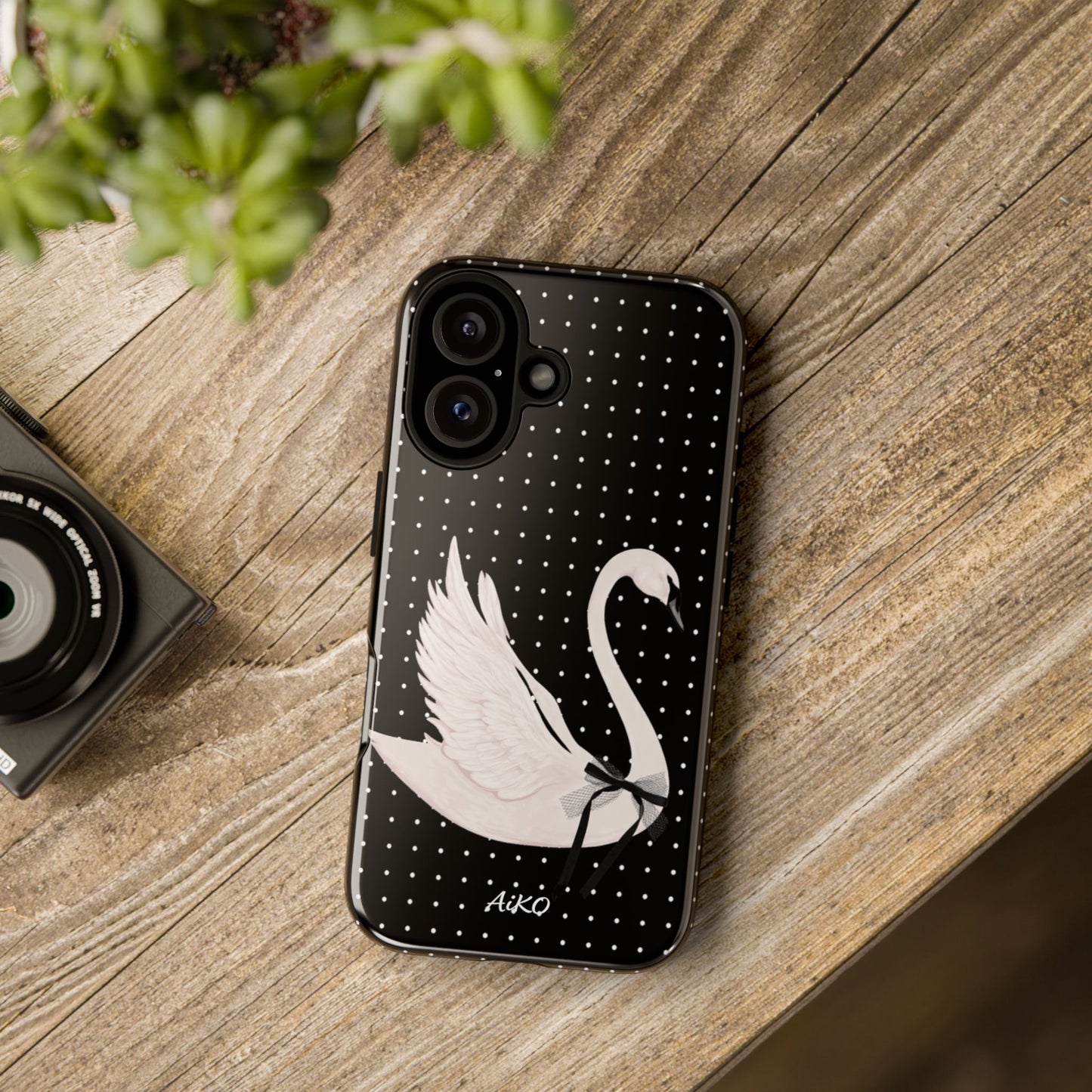 Swan Case (Black)