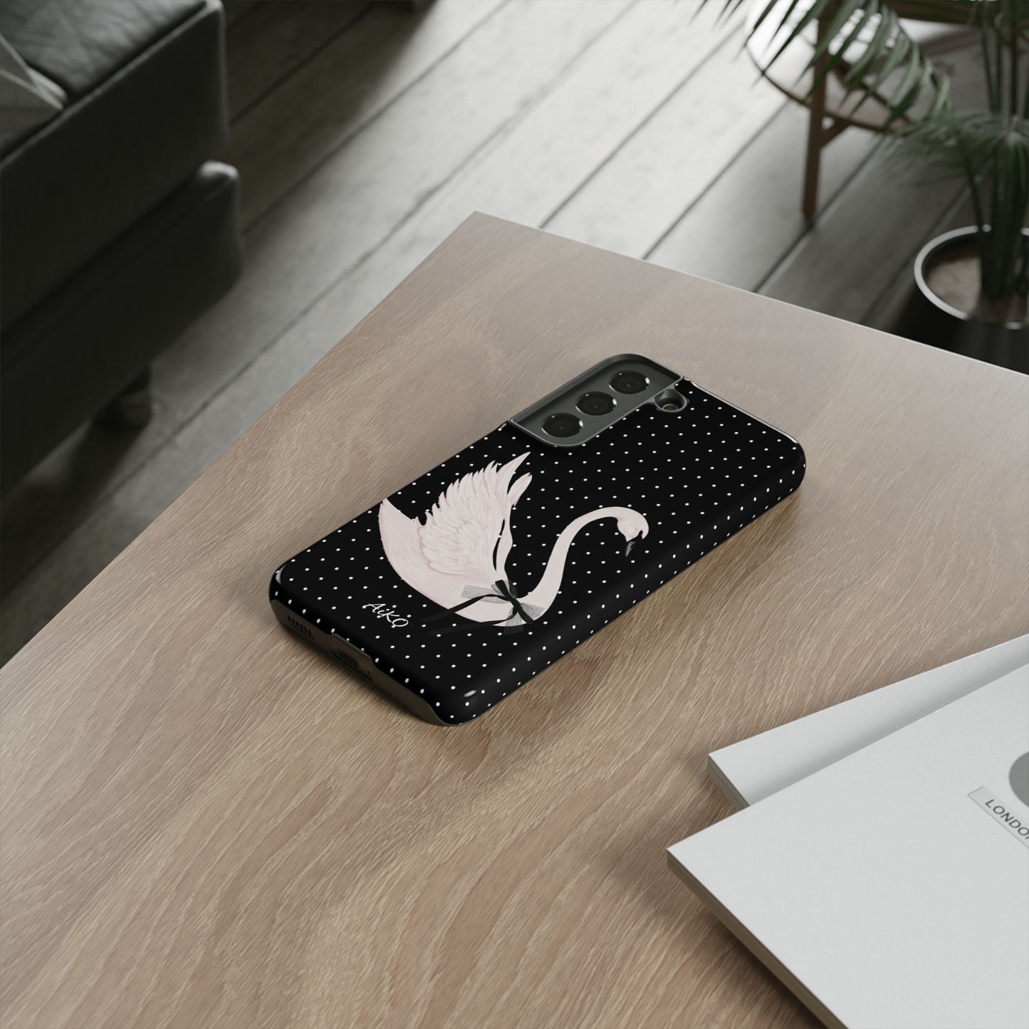Swan Case (Black)