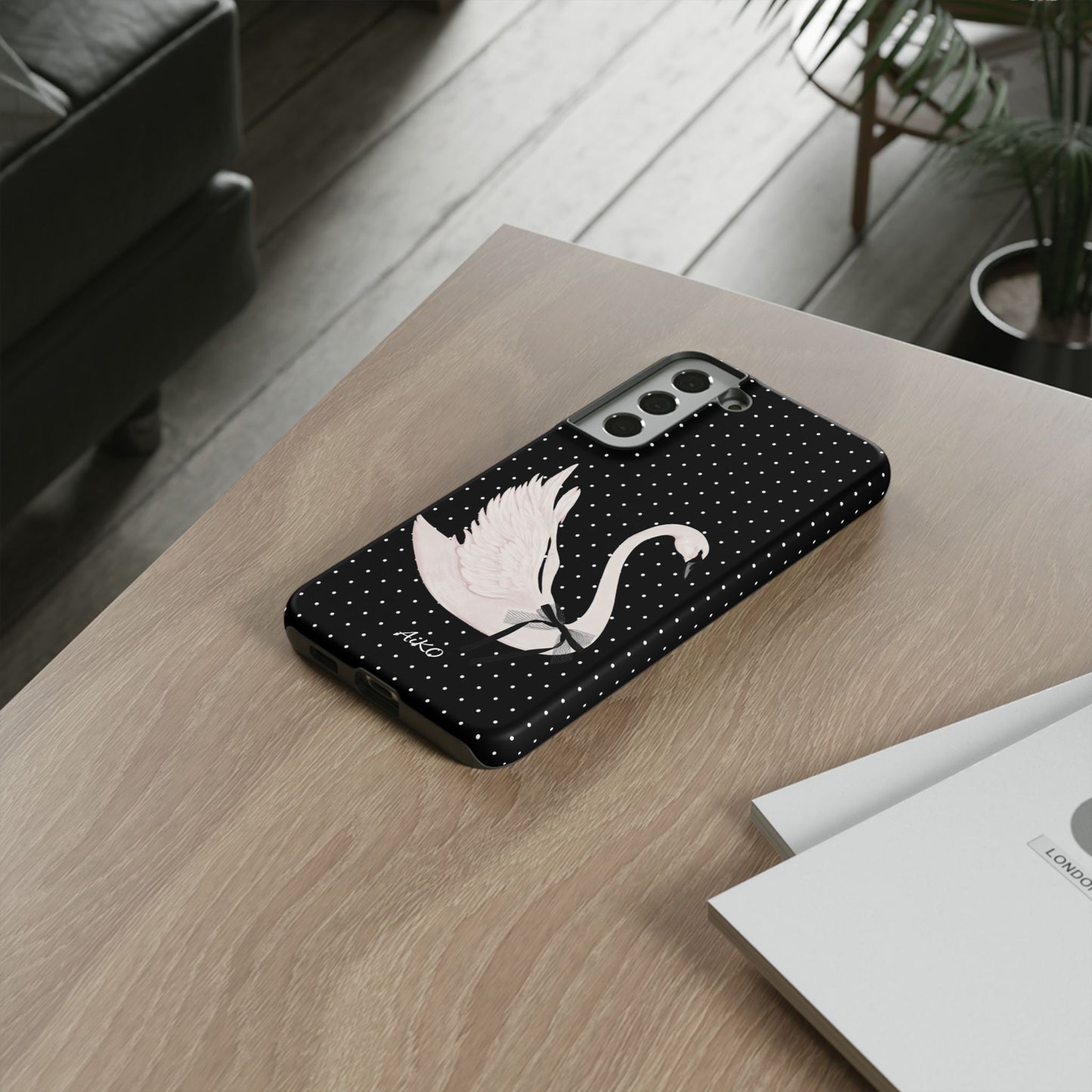 Swan Case (Black)