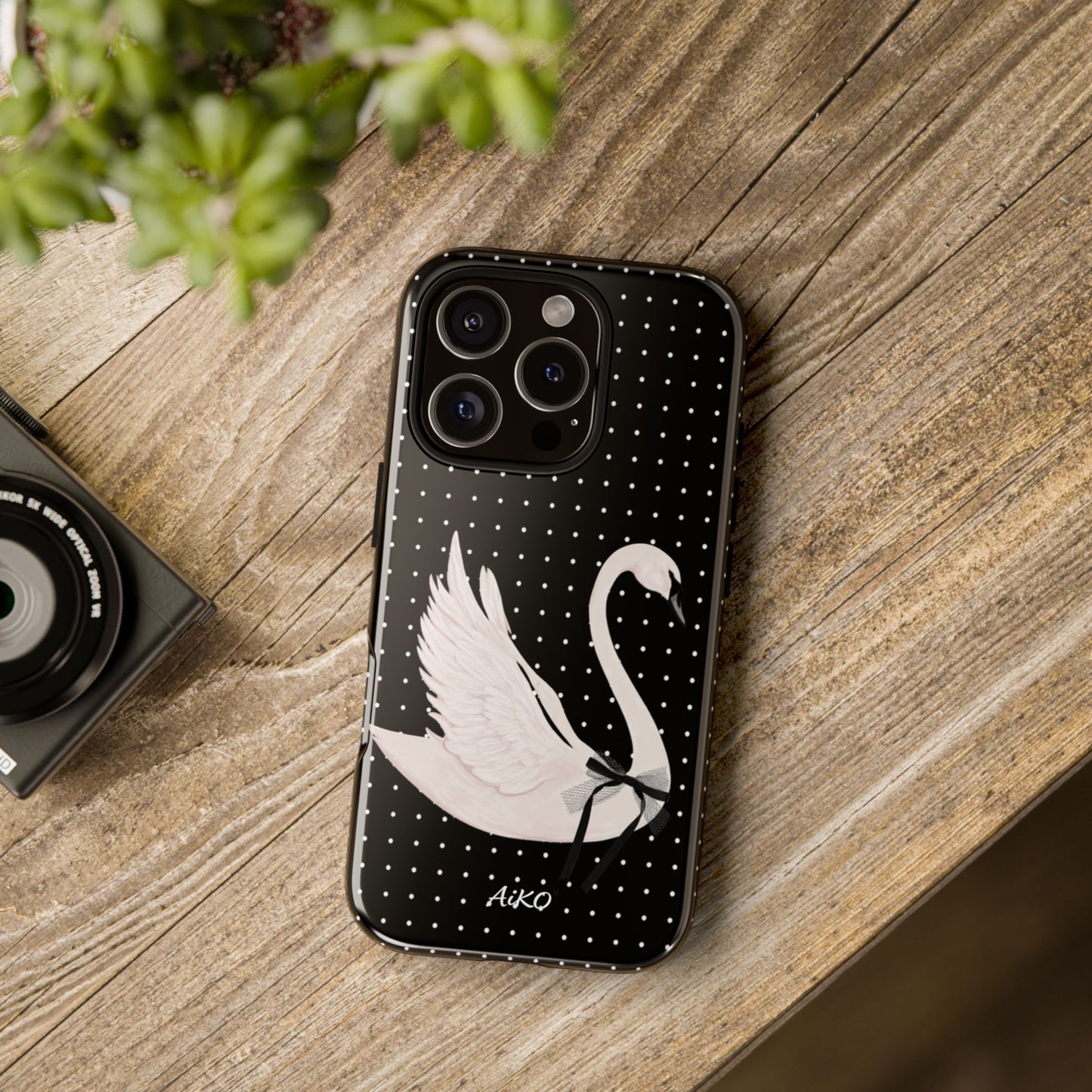 Swan Case (Black)